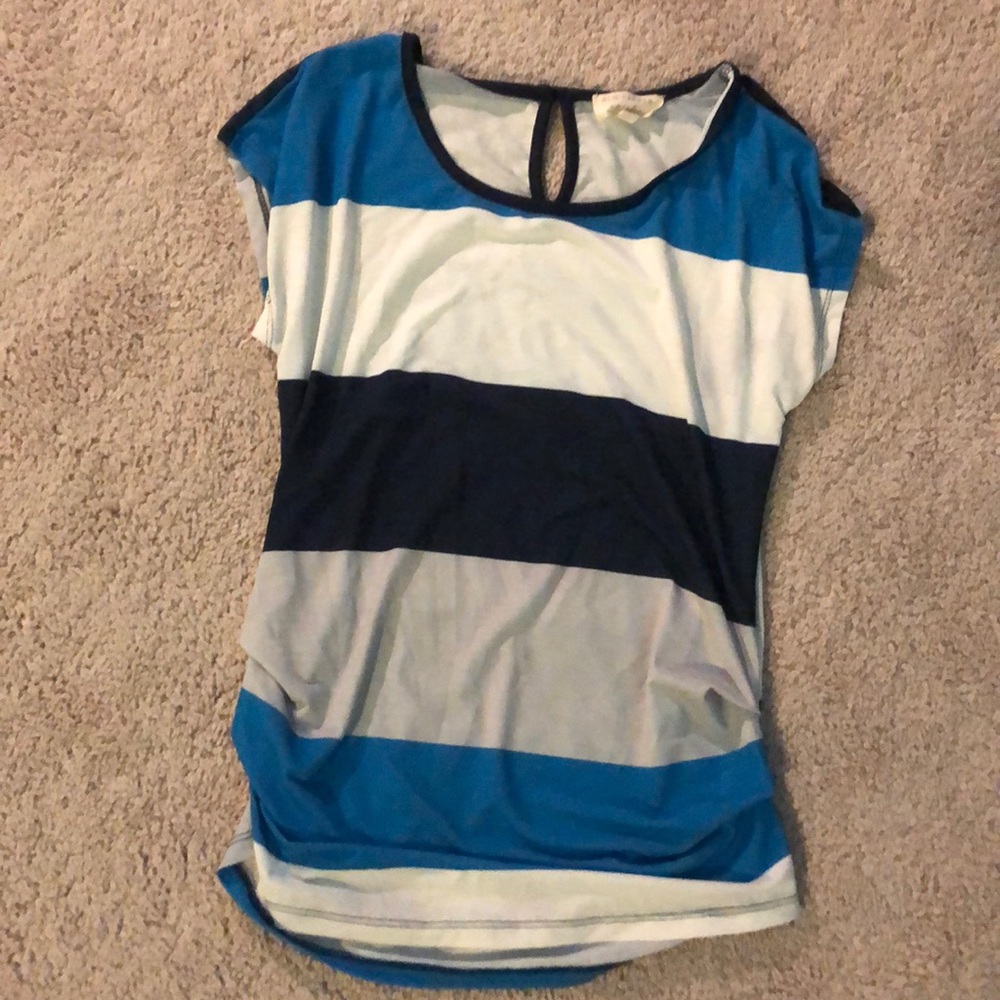 adorable striped top